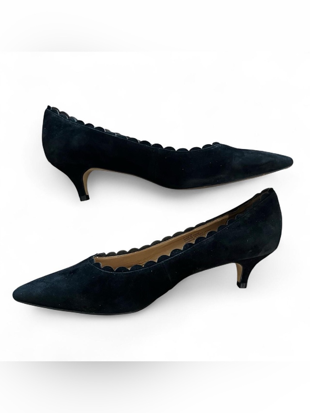 Talbots Black Genuine Leather Suede Scalloped Edge Kitten Heels
